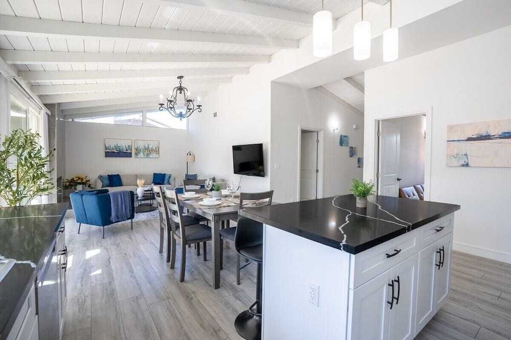 Photo of Kitchen in Winnetka