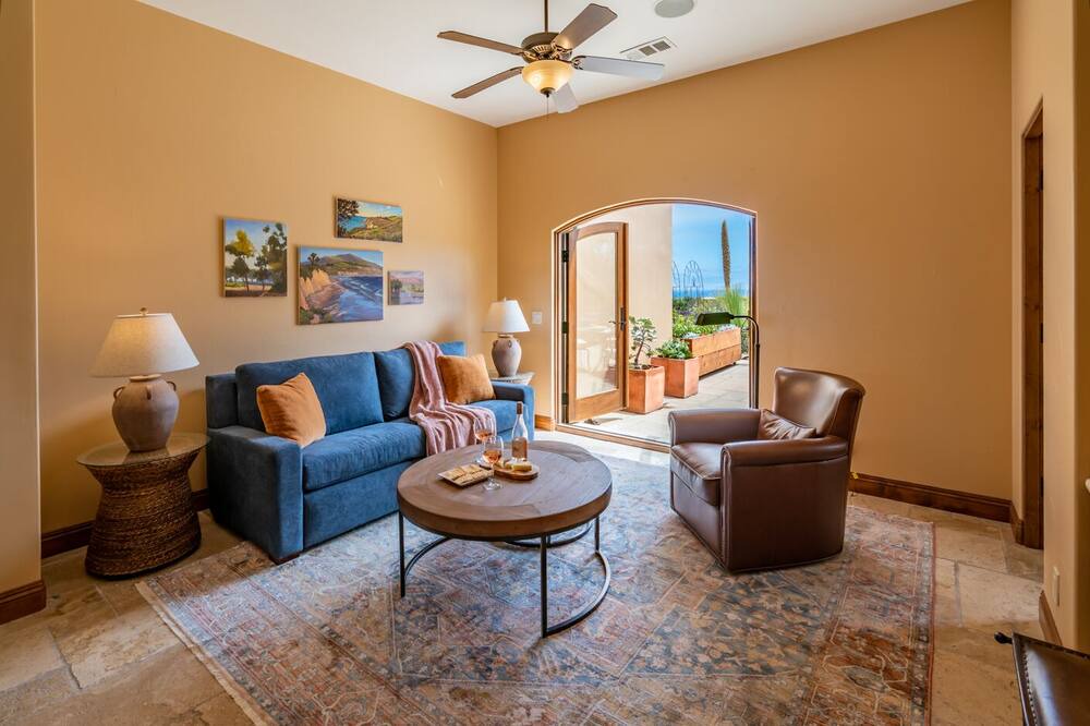 Photo of Livingroom in Campanil
