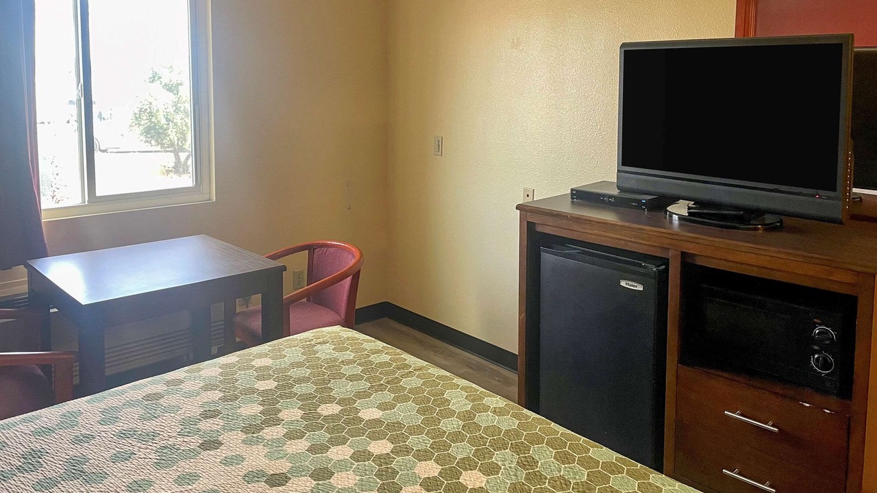 Photo of Bedroom in Corning