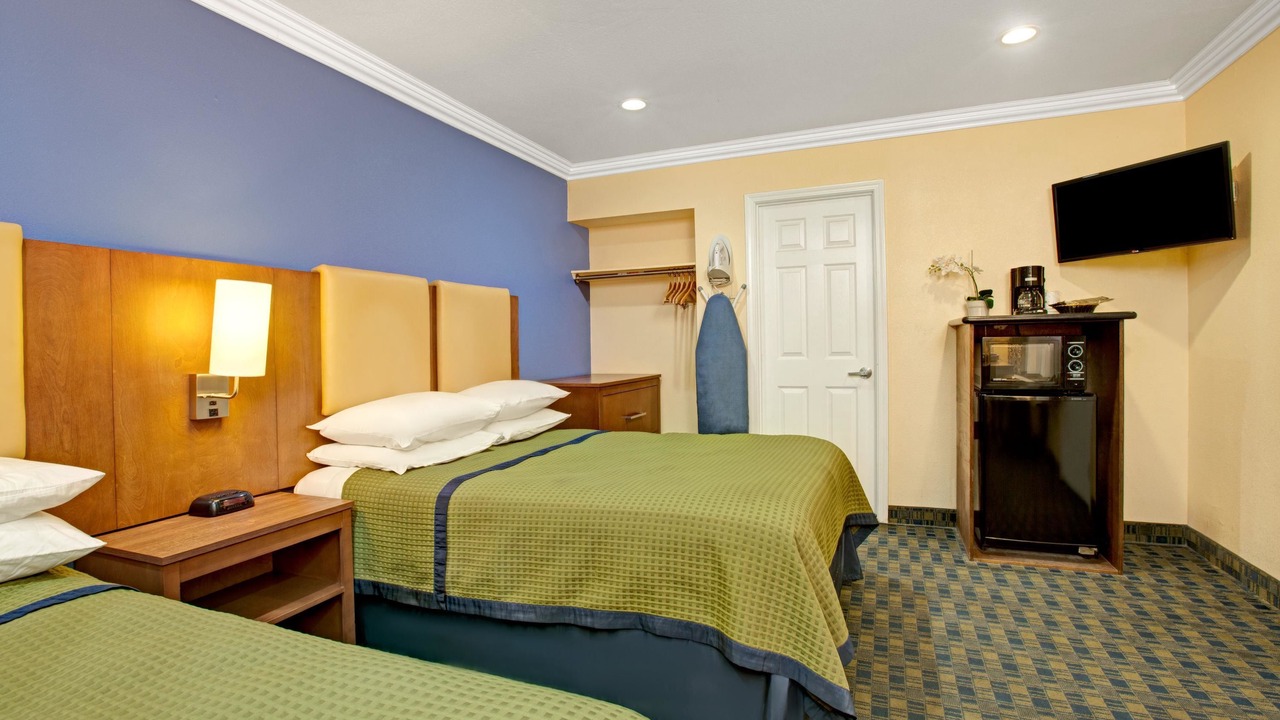 Photo of Bedroom in Cow Hollow