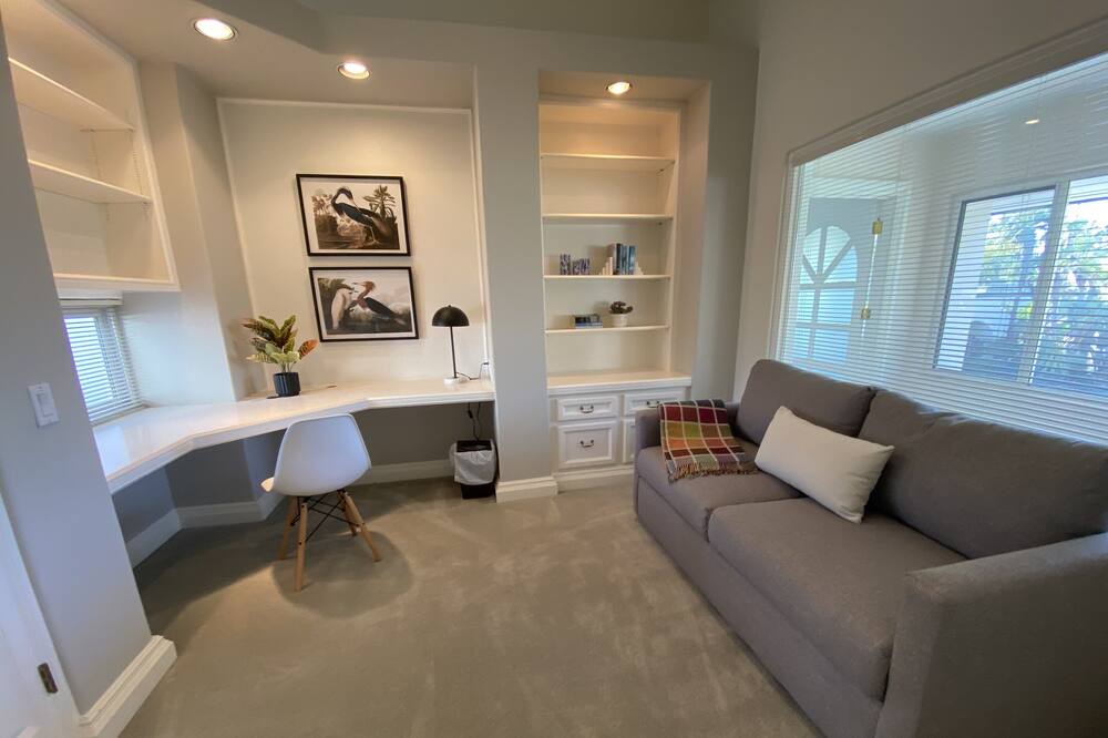 Photo of Bedroom in Cowan Heights
