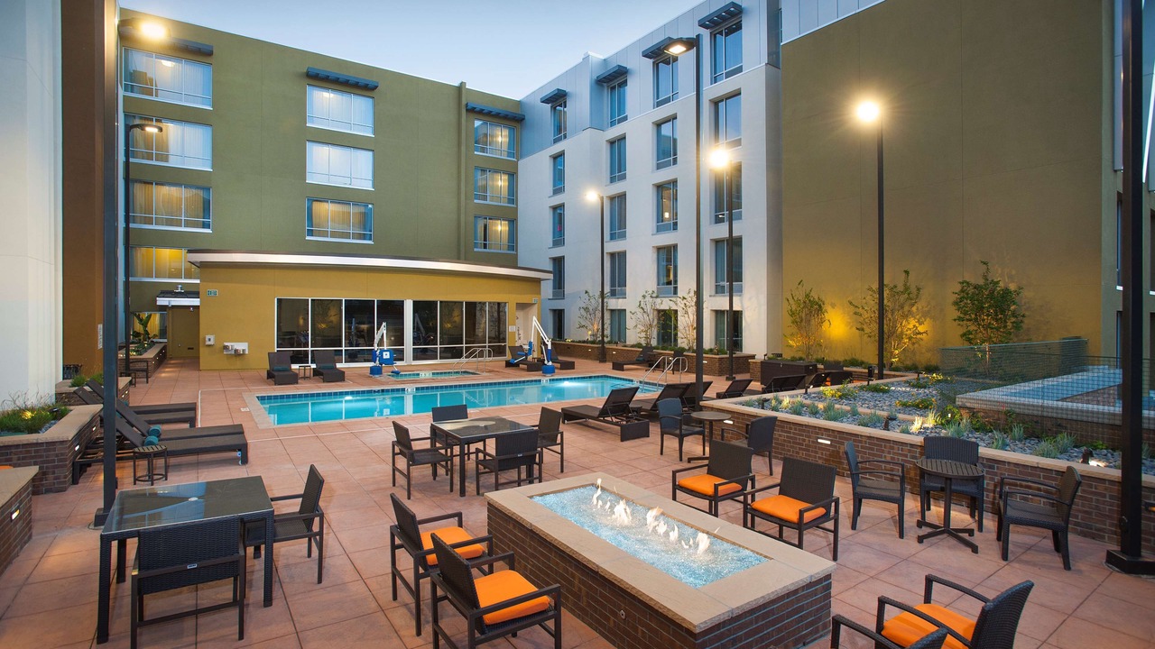 Photo of Outdoor in Downtown Burbank
