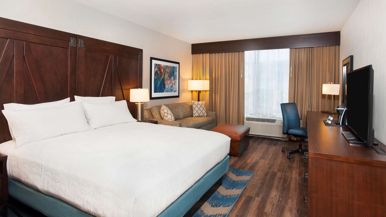 Photo of Bedroom in Downtown Burbank