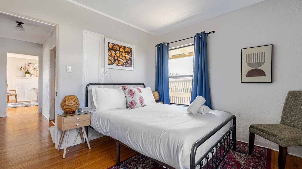 Photo of Bedroom in Belmont Heights