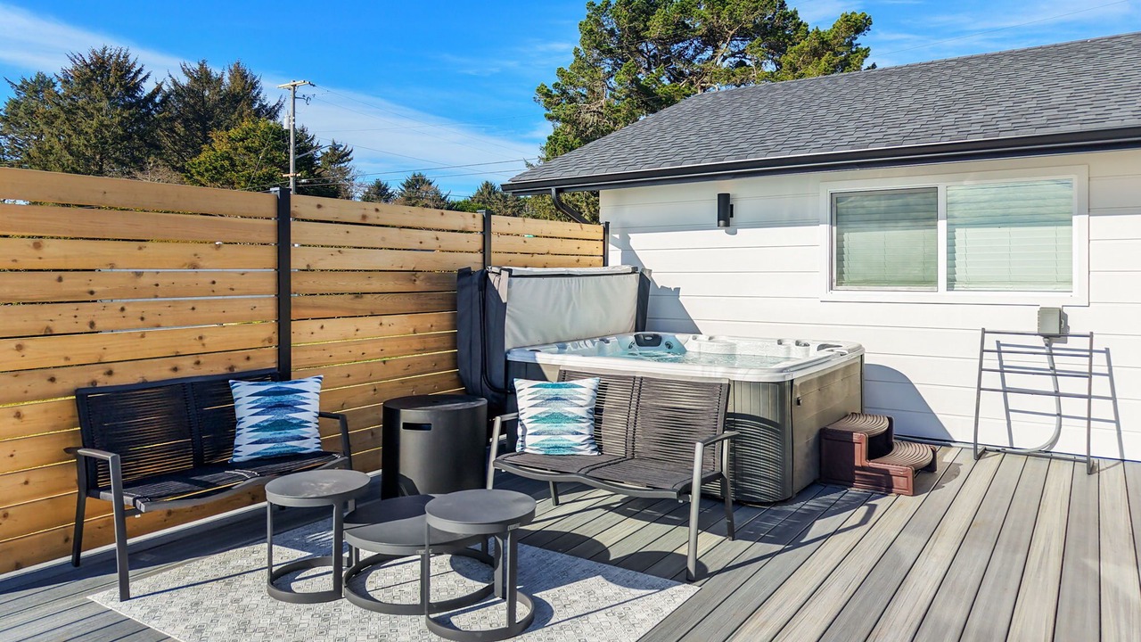 Photo of Patio Balcony in Smith River