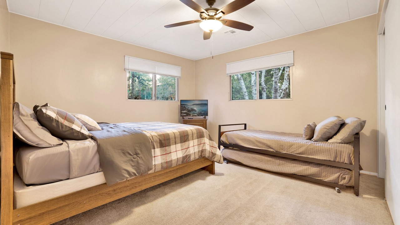 Photo of Bedroom in Big Bear City