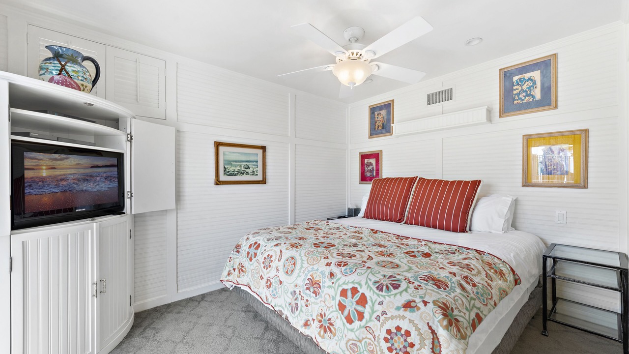 Photo of Bedroom in Laguna Beach
