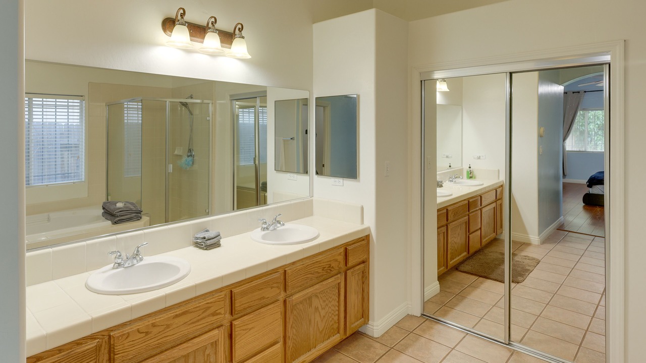 Photo of Bathroom in Greenacres