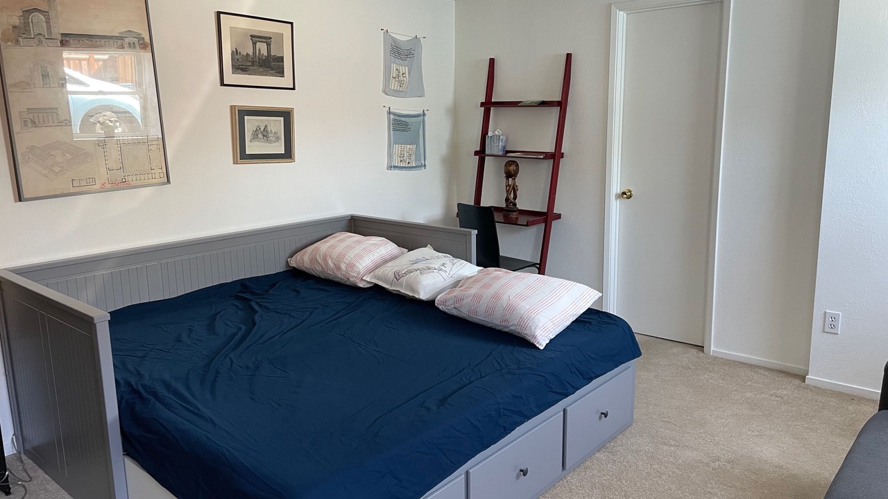 Photo of Bedroom in East End