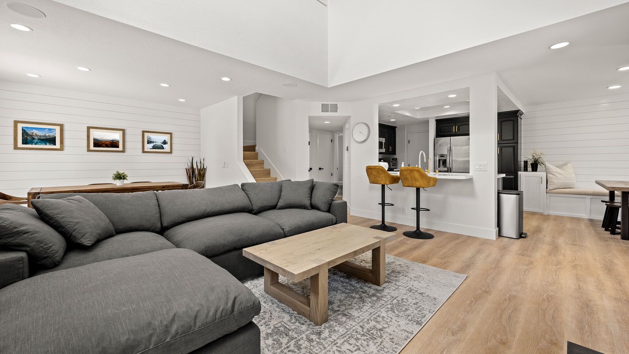 Photo of Livingroom in Mission Viejo