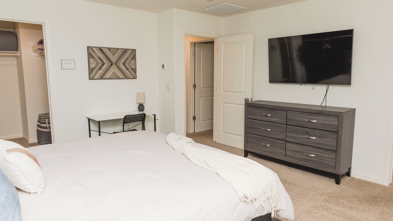 Photo of Bedroom in Merced