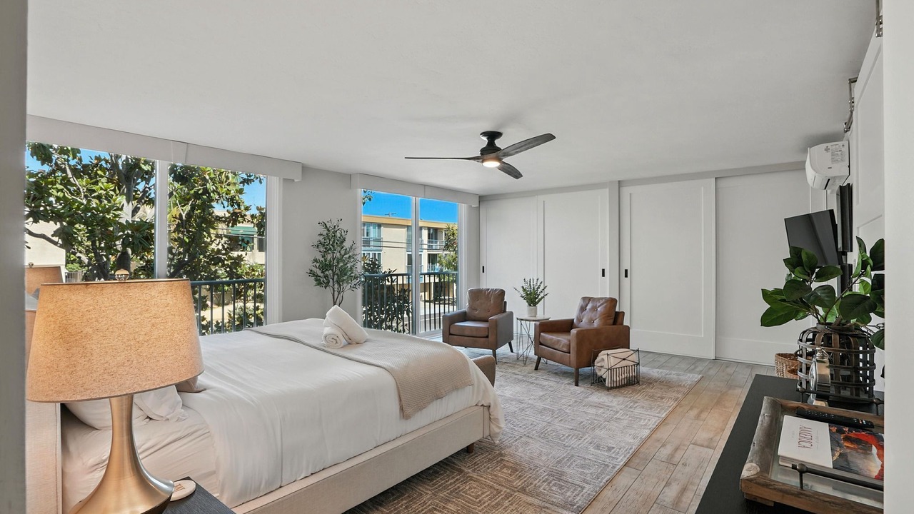 Photo of Bedroom in Crown Point