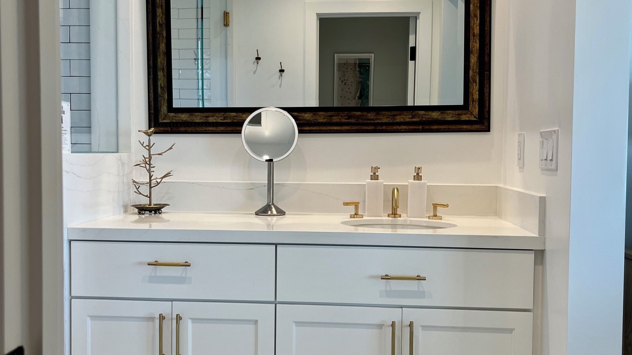 Photo of Bathroom in Eucalyptus Hill