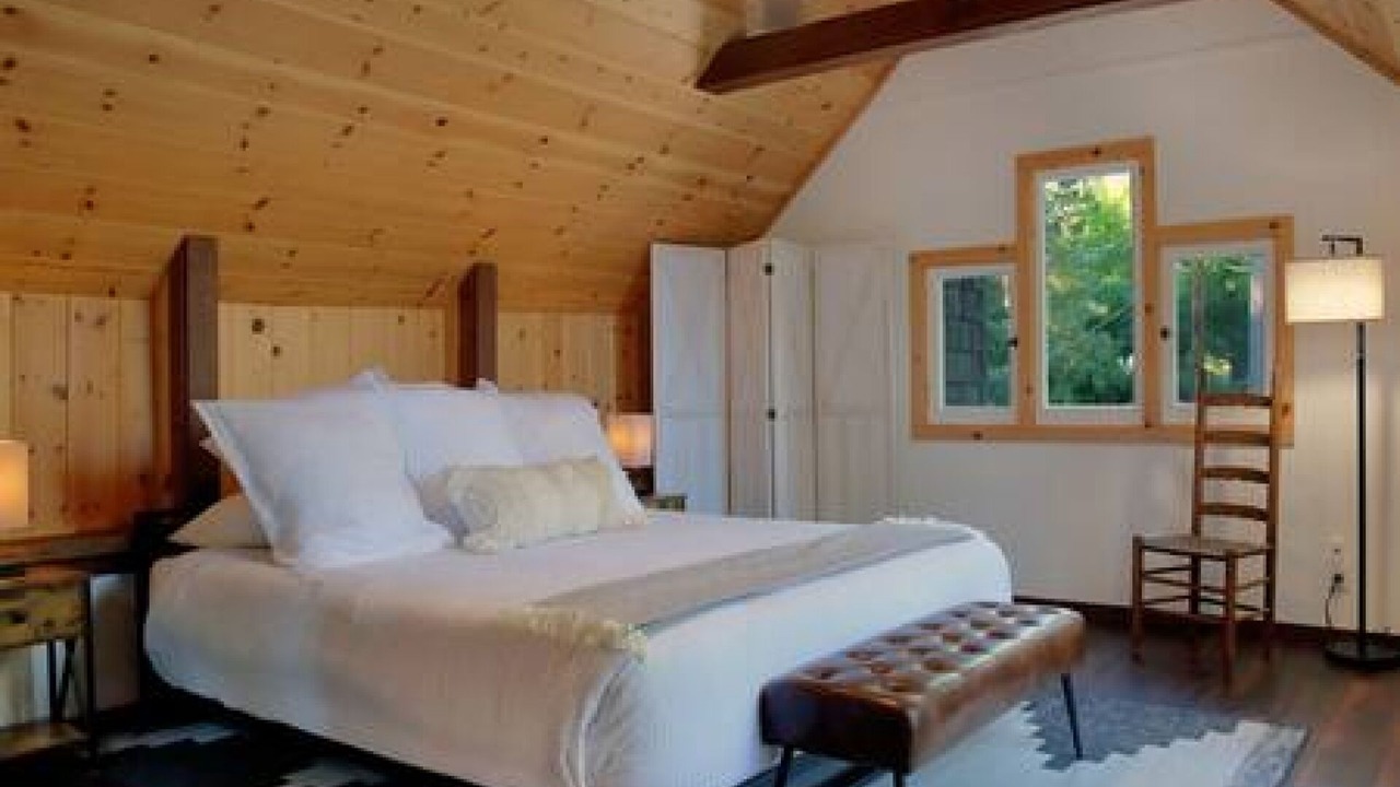 Photo of Bedroom in Idyllwild
