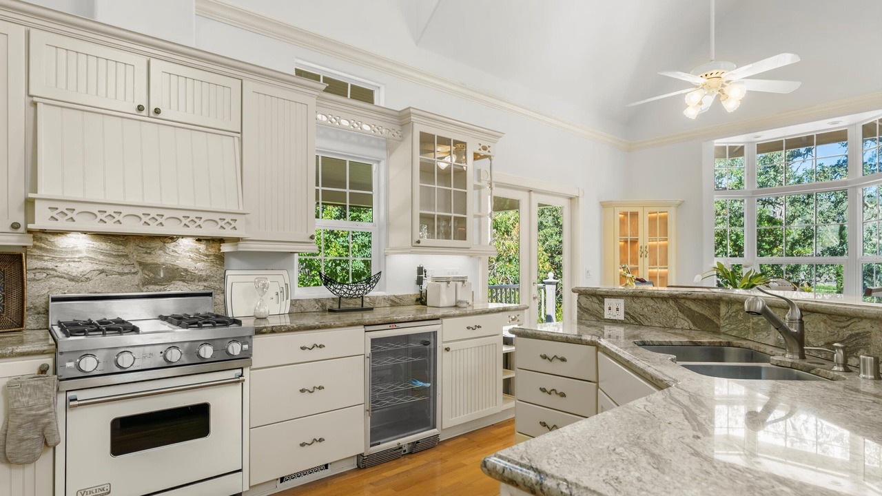 Photo of Kitchen in St. Helena