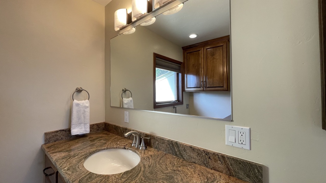 Photo of Bathroom in Marine Terrace