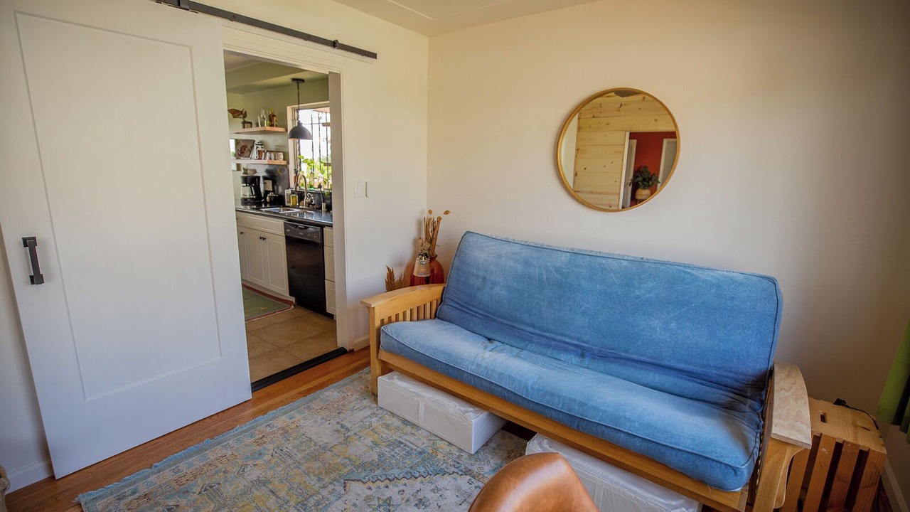 Photo of Livingroom in Oak Park