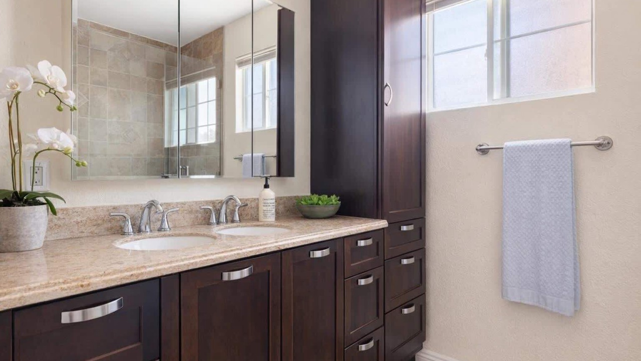 Photo of Bathroom in Anaheim Resort