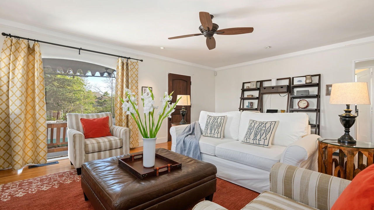 Photo of Livingroom in Santa Barbara