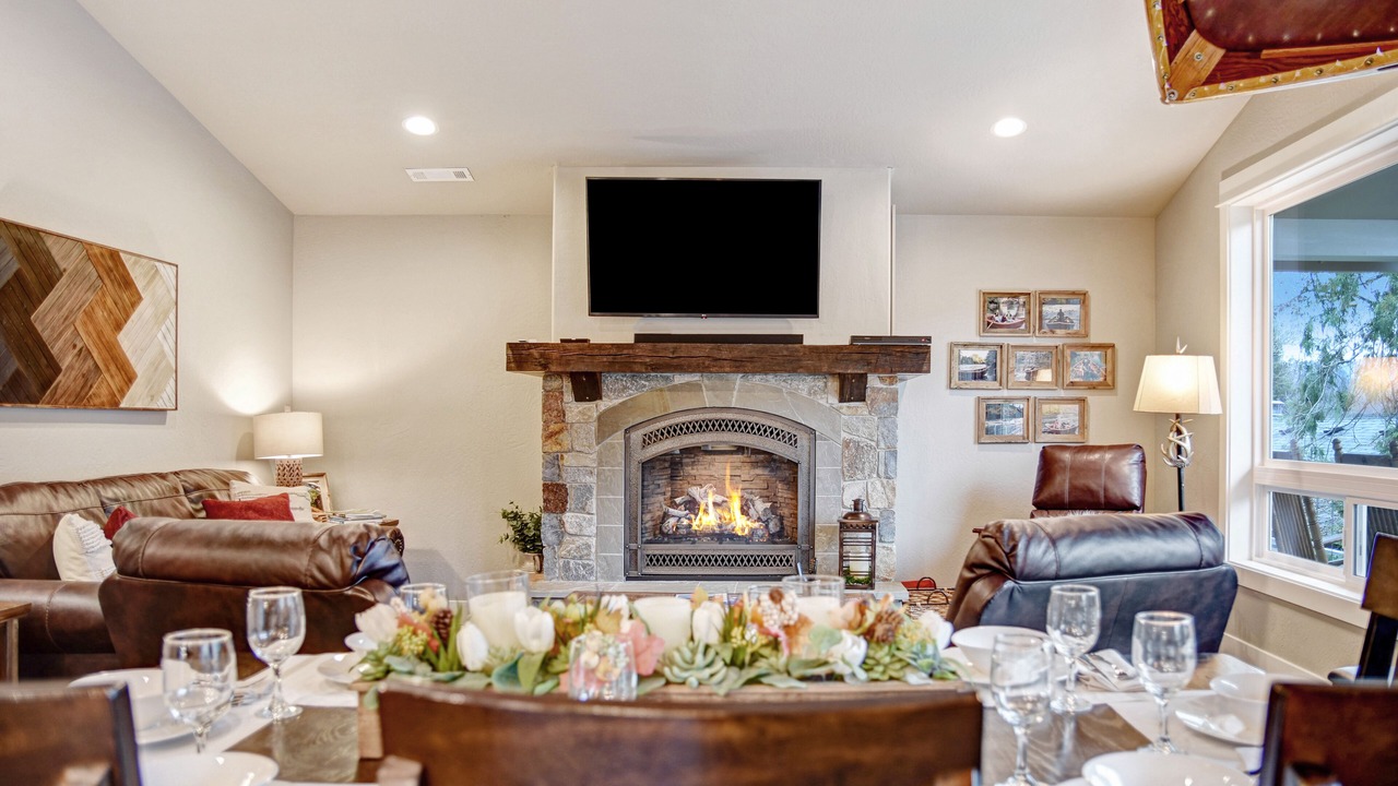 Photo of Livingroom in Gold Hill