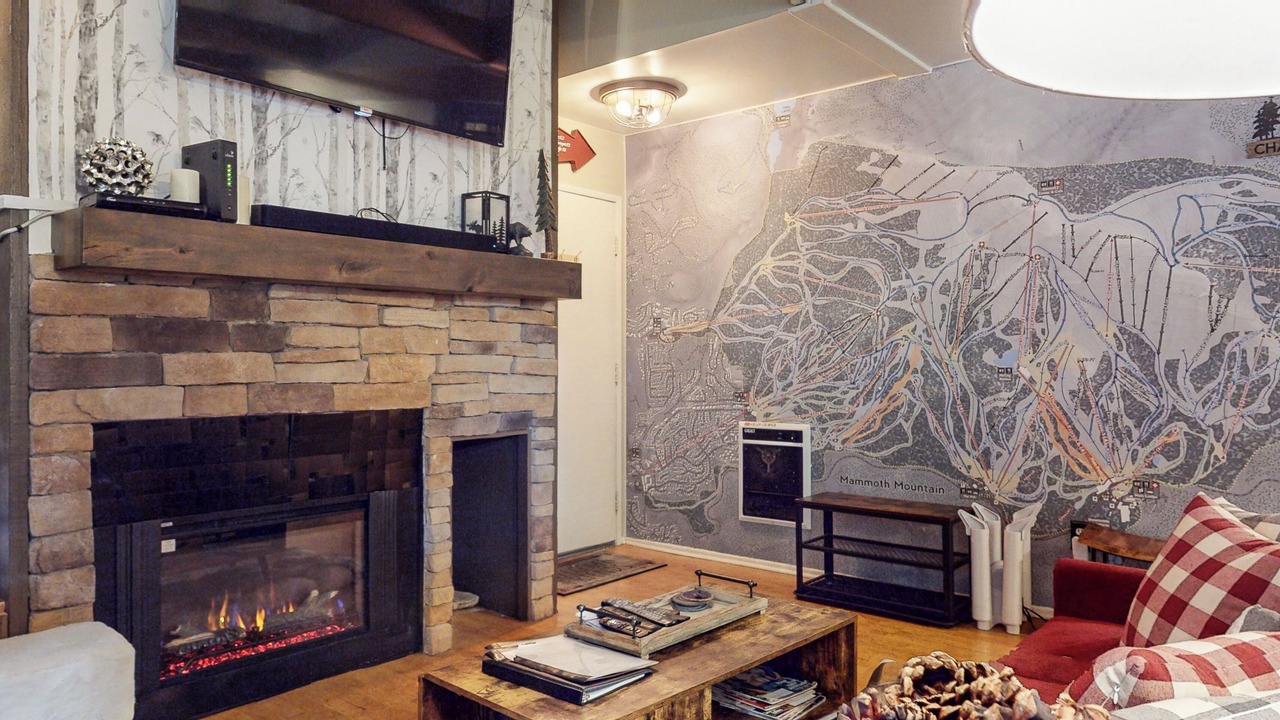 Photo of Livingroom in Majestic Pines