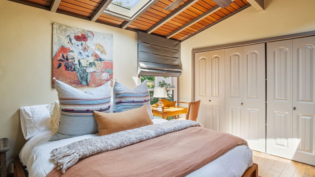 Photo of Bedroom in Quail Lodge