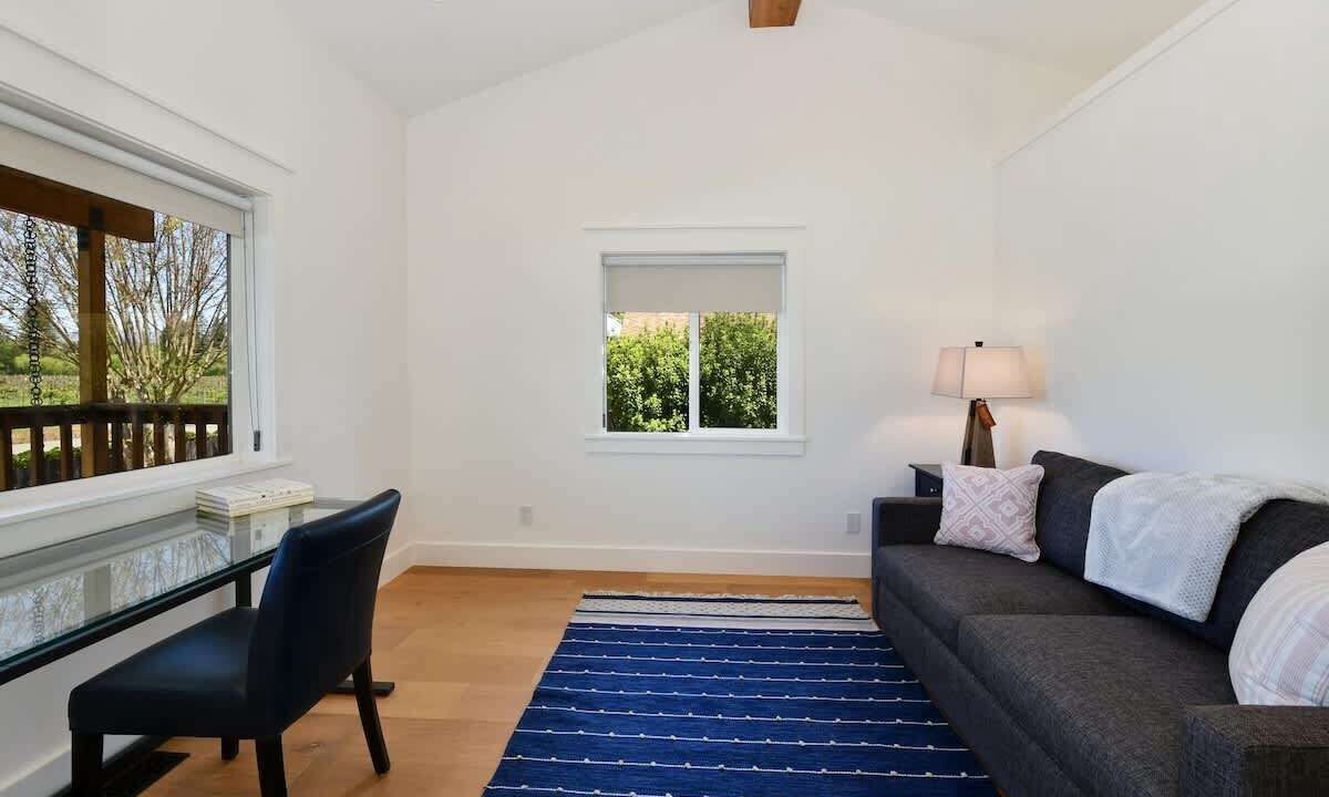 Photo of Livingroom in Healdsburg