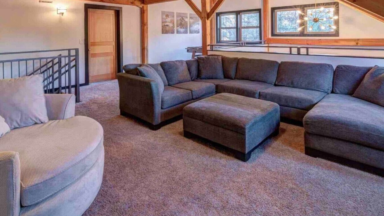 Photo of Livingroom in O'Brien