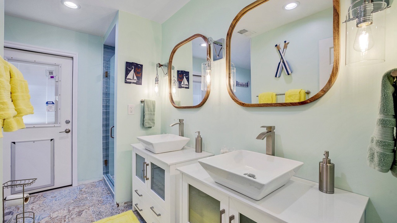 Photo of Bathroom in Hidden Valley