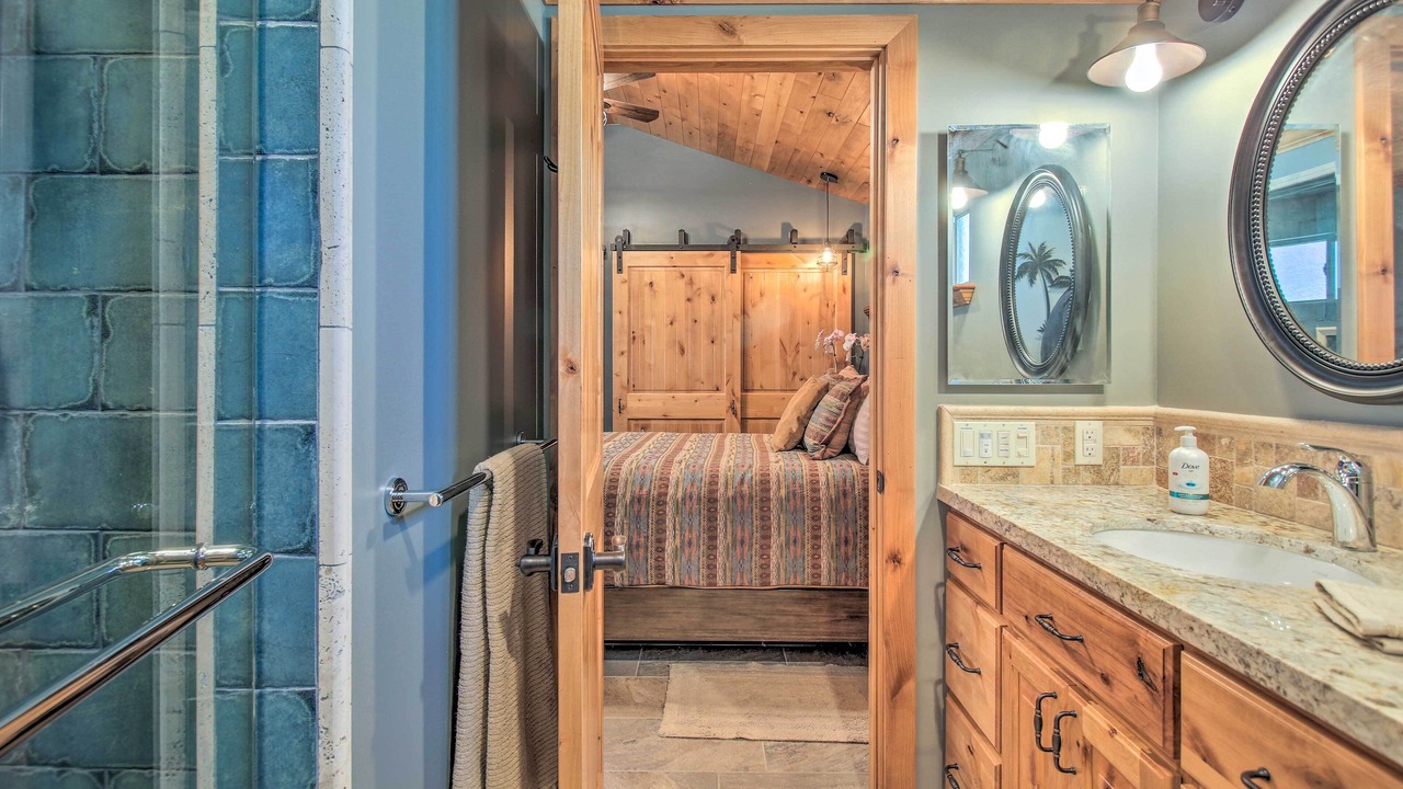 Photo of Bathroom in Simi Valley
