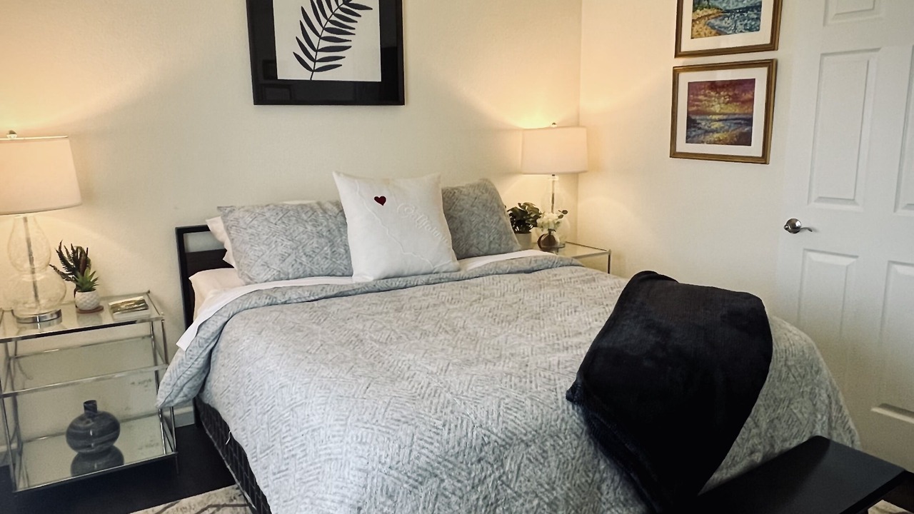Photo of Bedroom in Rohnerville