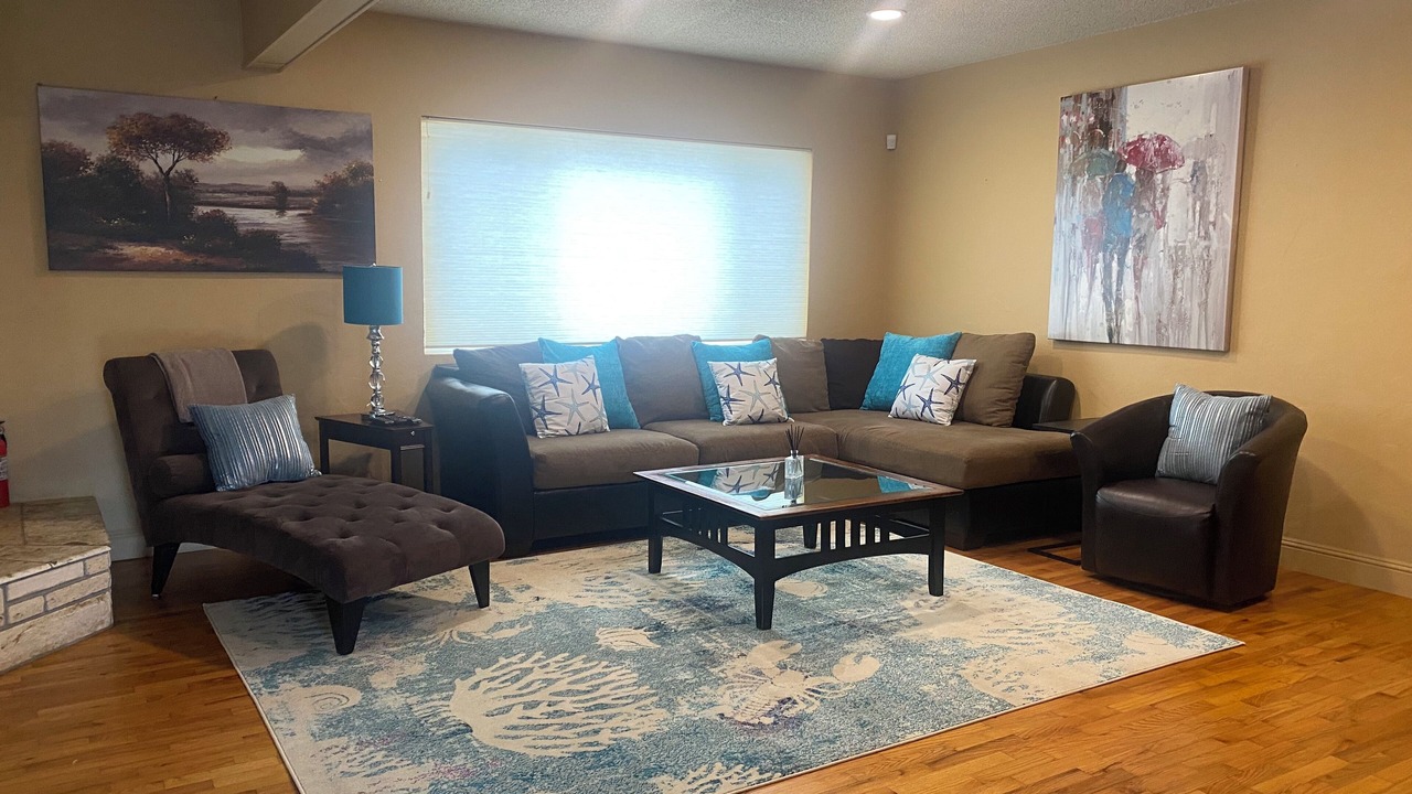 Photo of Livingroom in El Granada