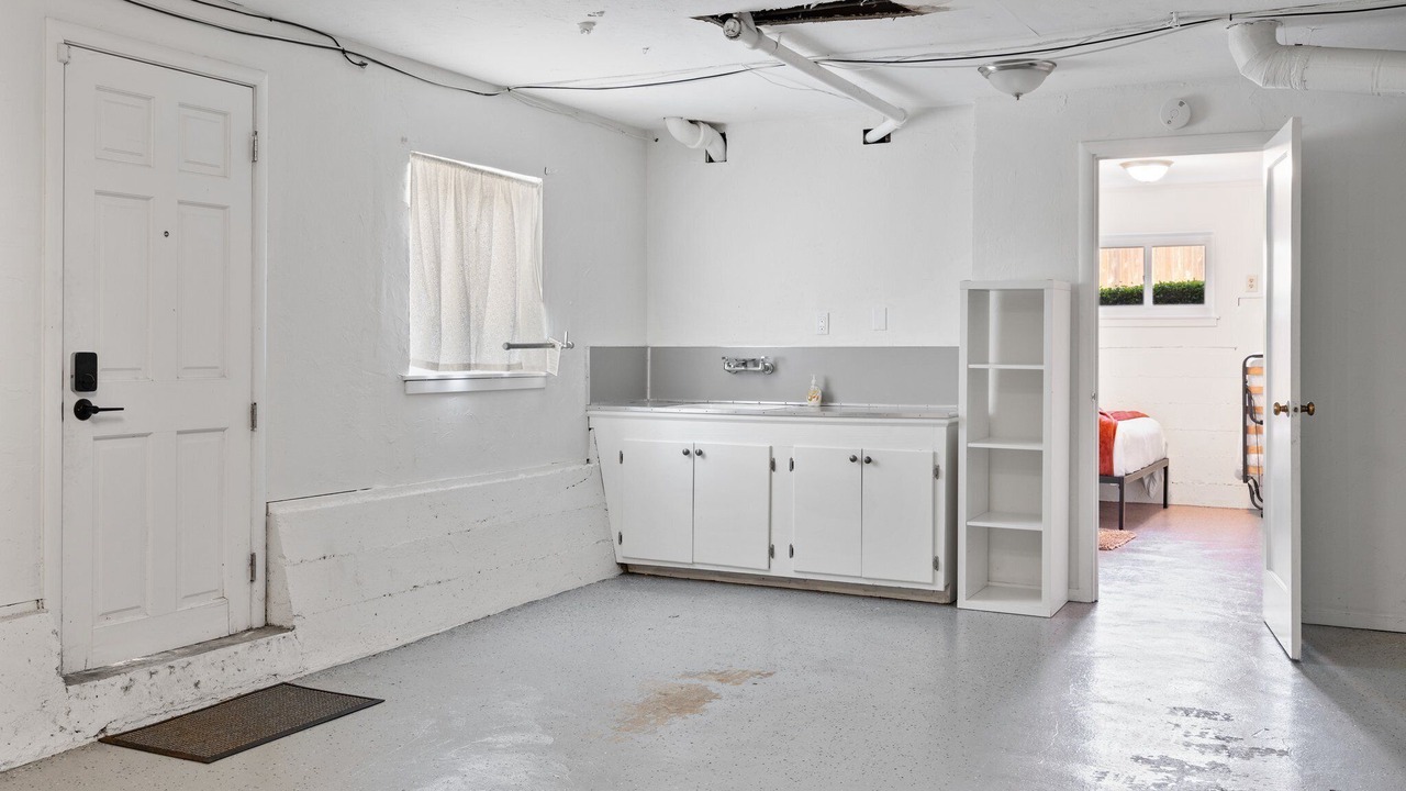 Photo of Bedroom in Downtown