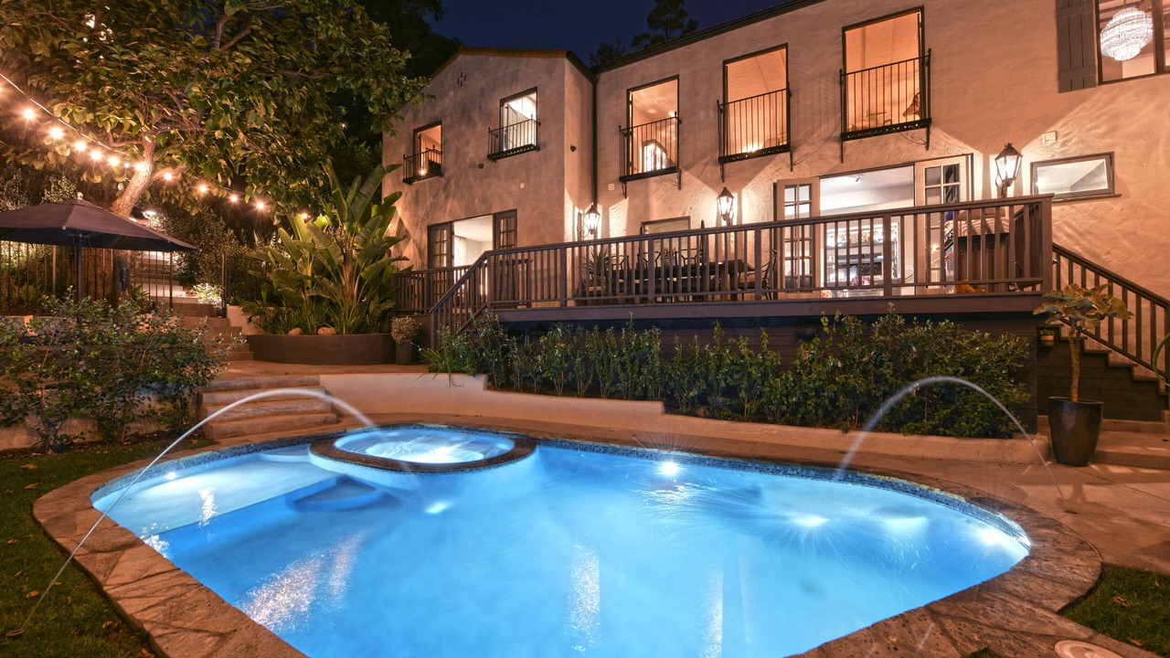 Photo of Outdoor in Beachwood Canyon