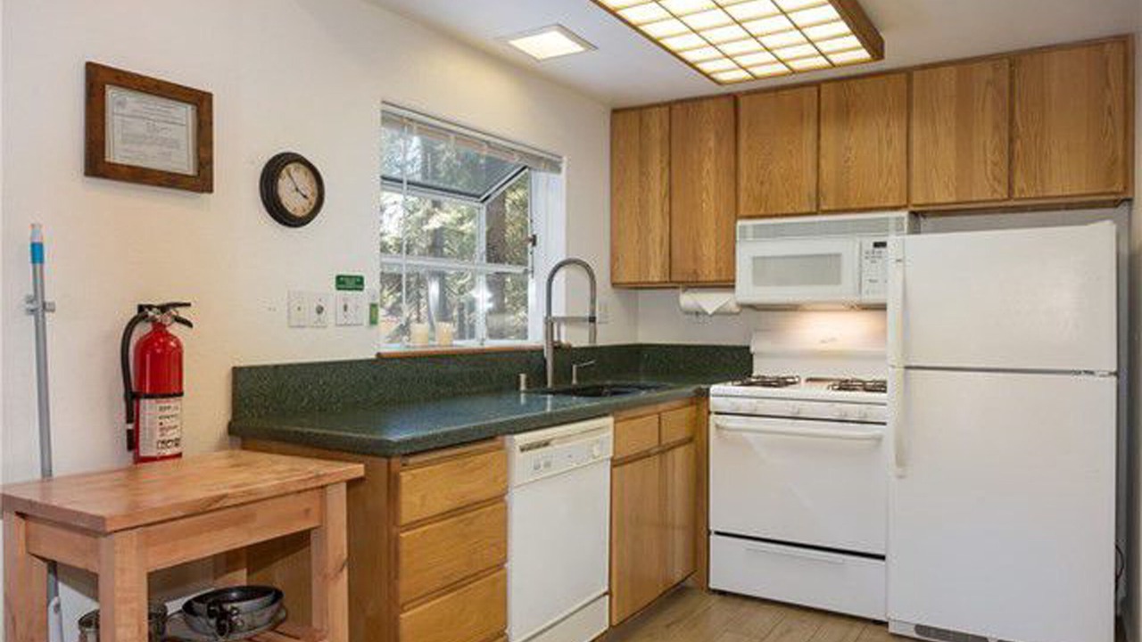 Photo of Kitchen in Yosemite West