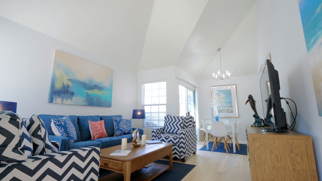 Photo of Livingroom in Balboa Island