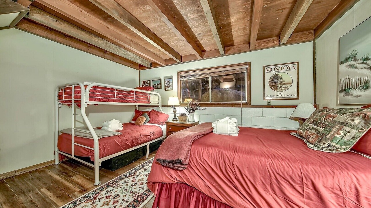 Photo of Bedroom in Tahoe Village