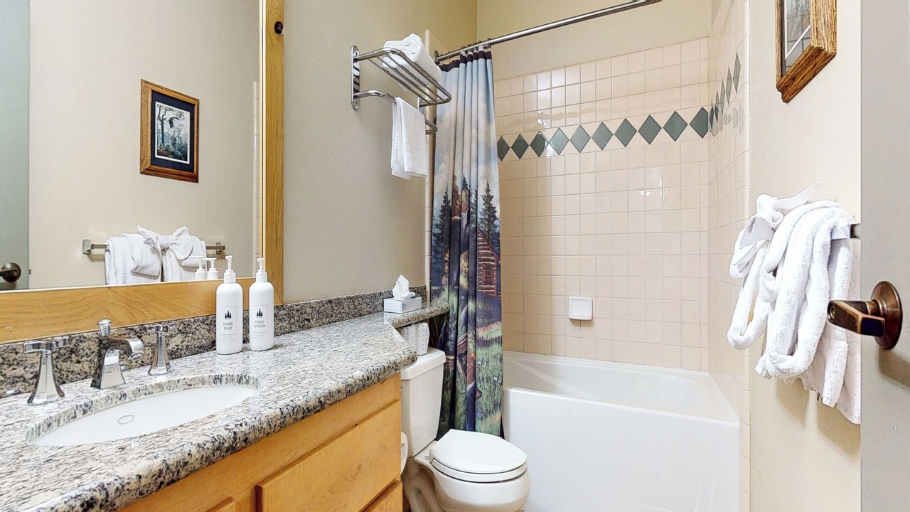 Photo of Bathroom in Mammoth Lakes