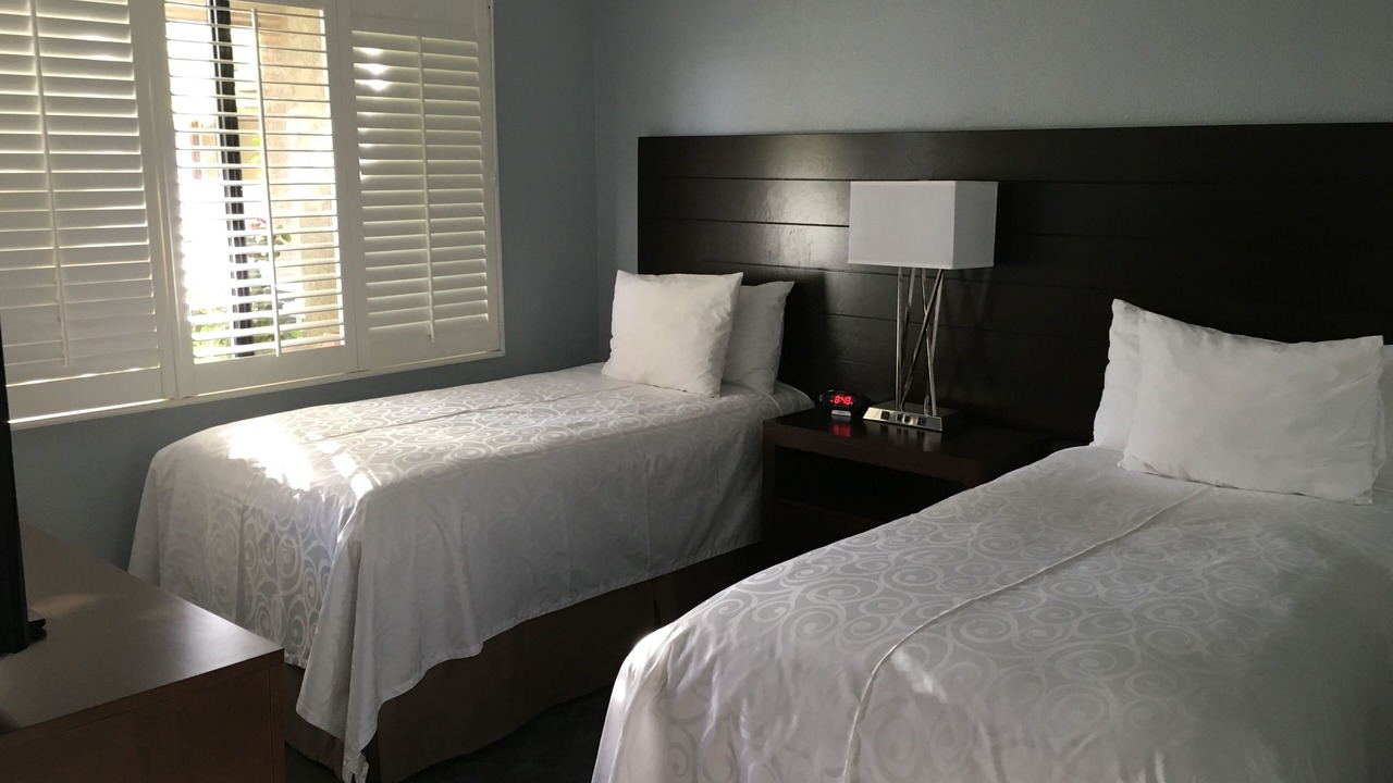 Photo of Bedroom in Historic Tennis Club