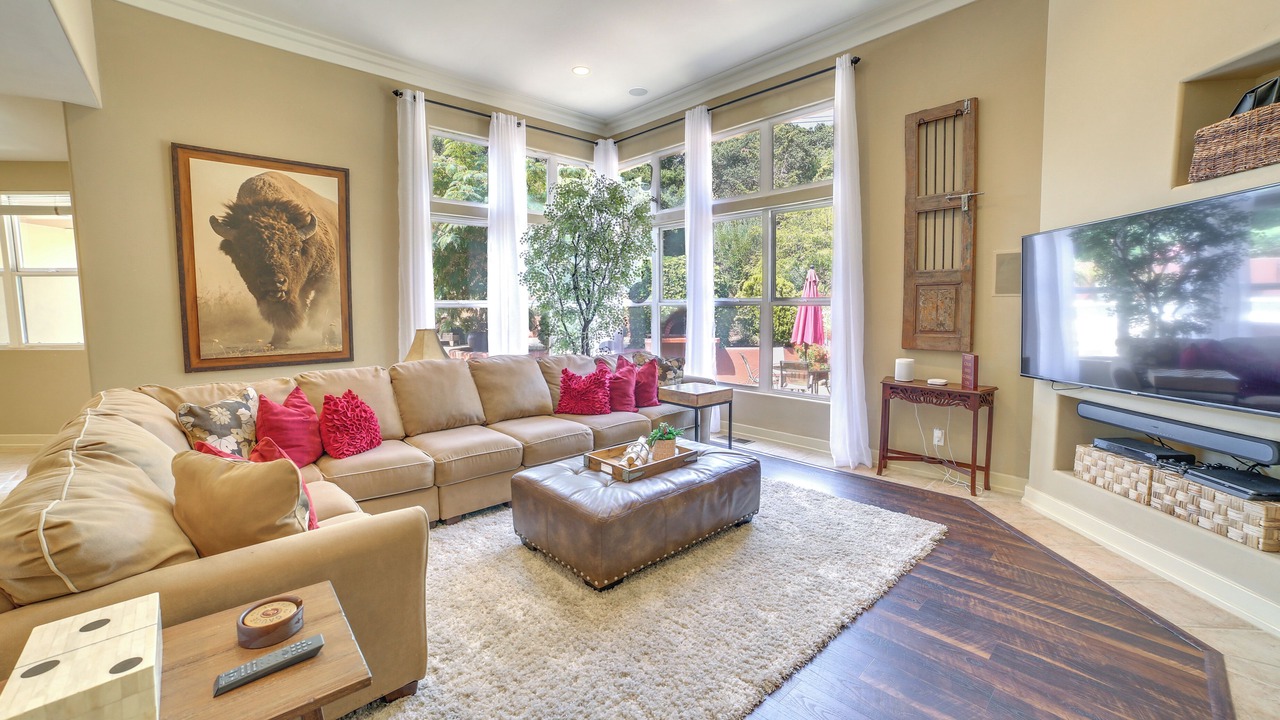 Photo of Livingroom in Salinas