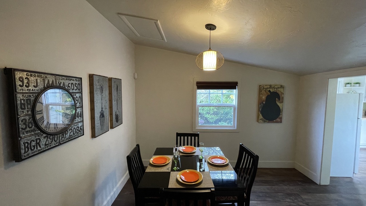 Photo of Livingroom in Pacific