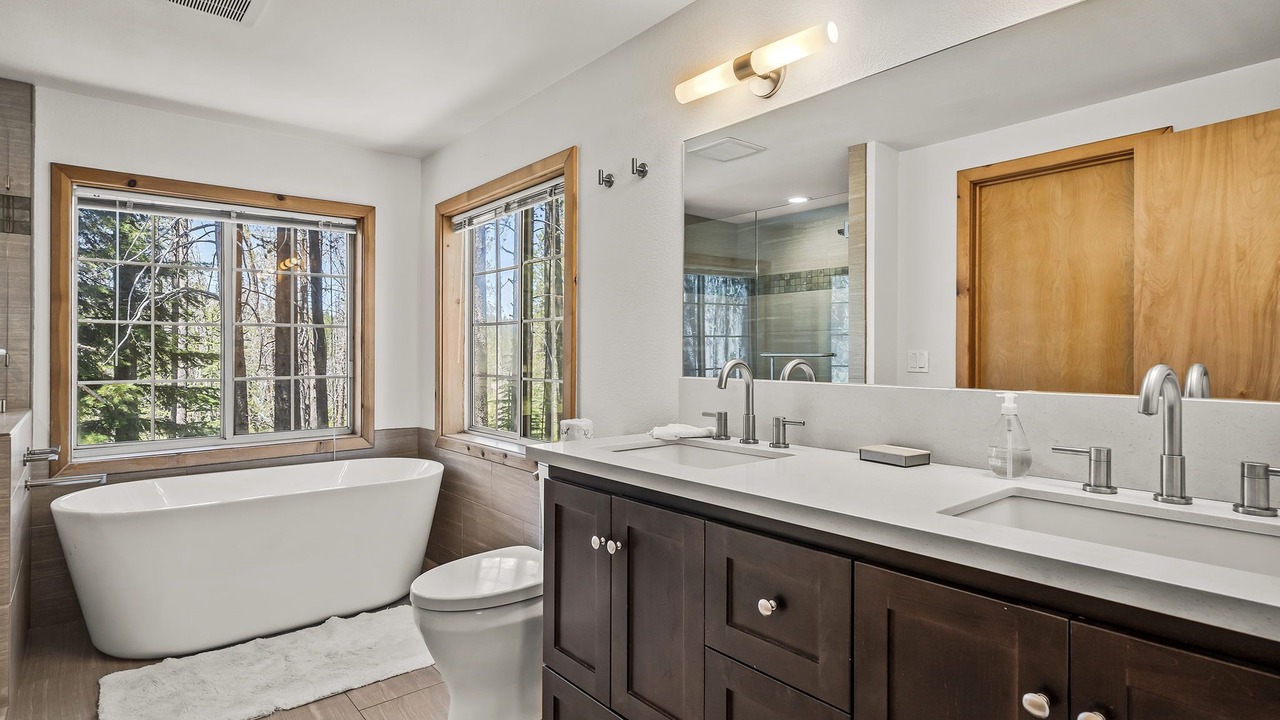 Photo of Bathroom in Truckee