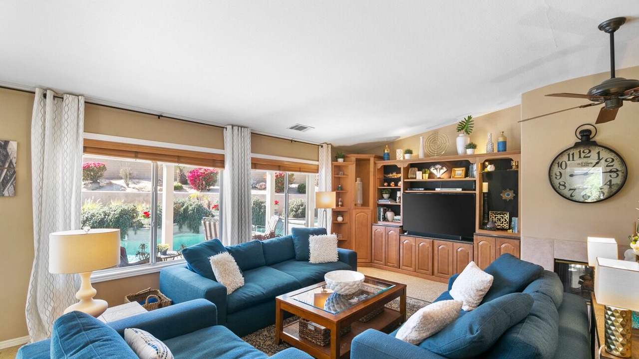 Photo of Livingroom in La Quinta