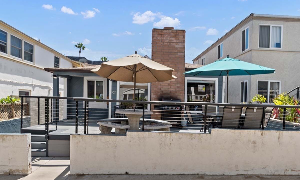 Photo of Patio Balcony in South Mission Beach
