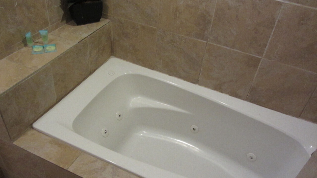Photo of Bathroom in Lakeside Park