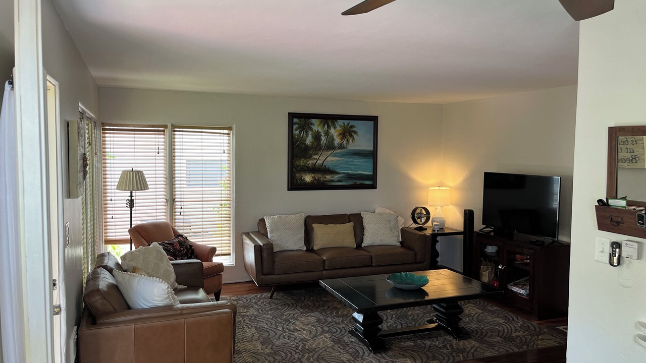 Photo of Livingroom in South Mission Beach