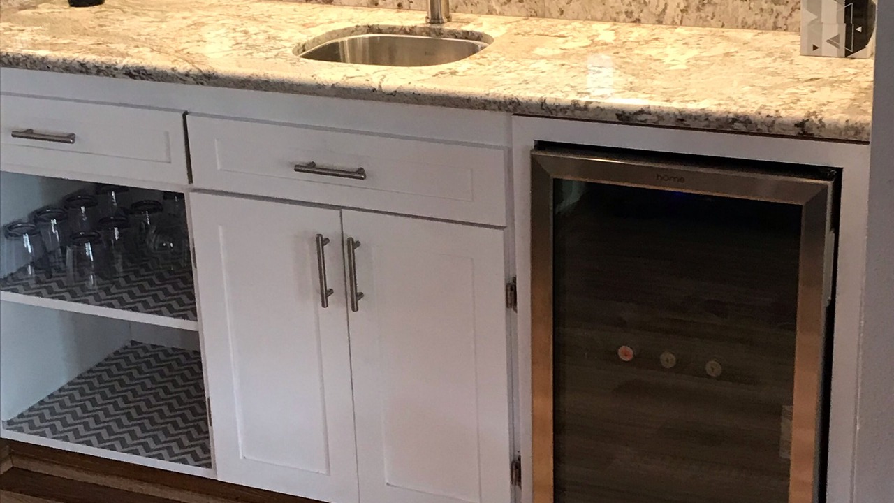 Photo of Bedroom in La Jolla Mesa