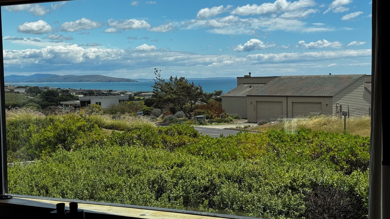 Photo of Bedroom in Bodega Bay