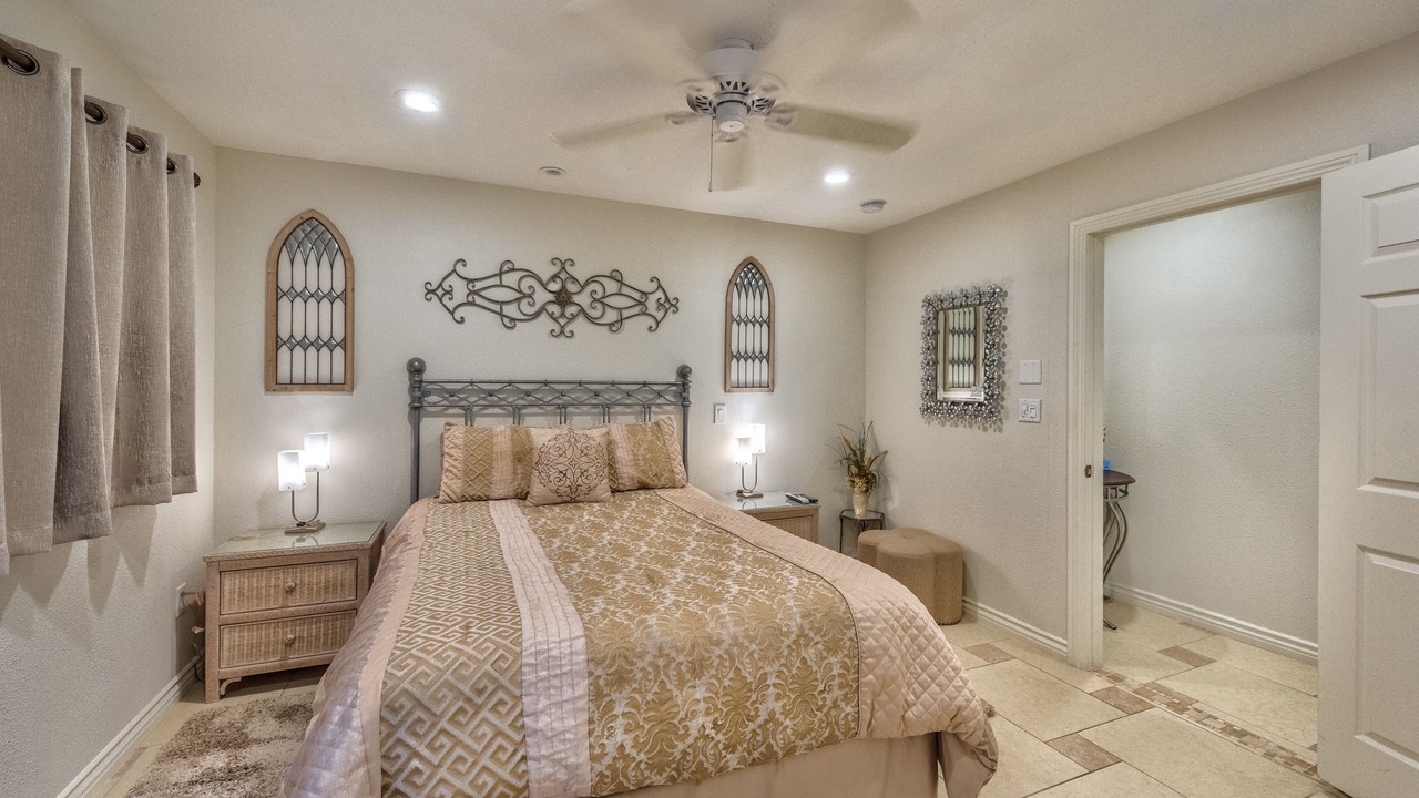 Photo of Bedroom in Paradise
