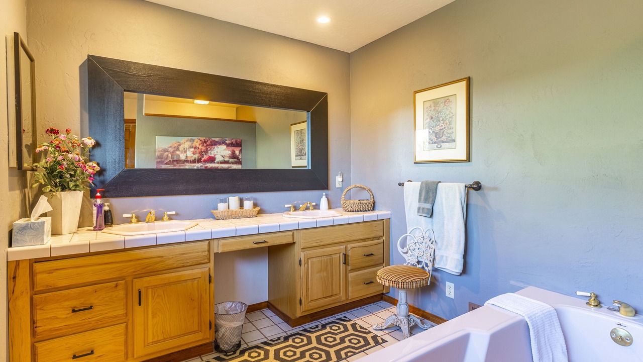 Photo of Bathroom in Julian